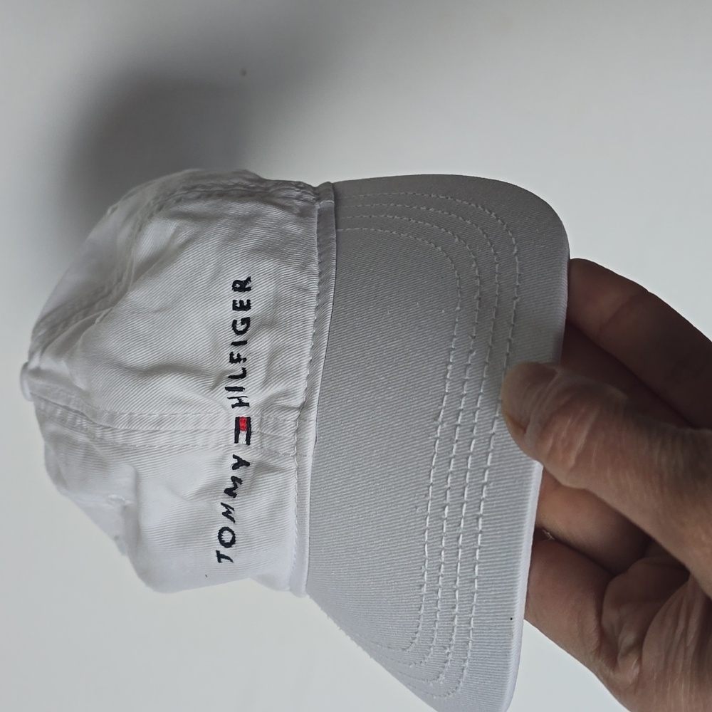 Tommy - woman baseball cap